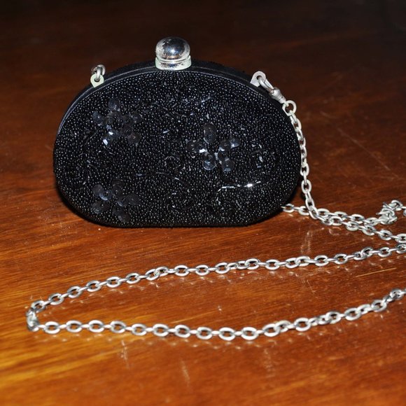 Inge Christopher Floral Seed Bead Evening Purse Black & Silver Clasp Closure - Picture 2 of 8